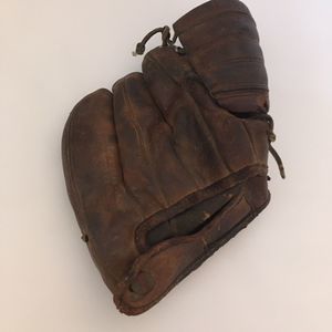 1950s Vintage Wilson 'Streamlined Fingers' Baseball Glove- Pat. 2231204-